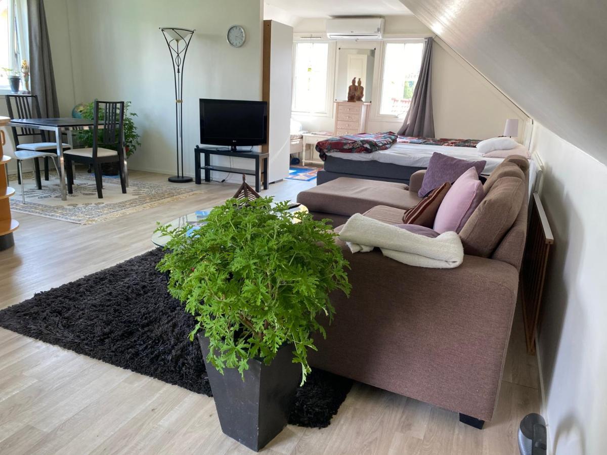 Gaest Laegenheten Med Egen Terrass Falkenberg Dış mekan fotoğraf